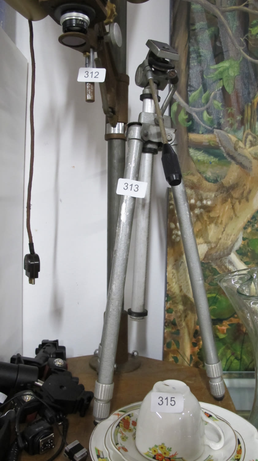 Lot 313: Camera tripod