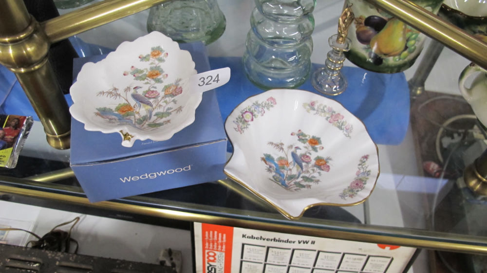 Lot 324: Wedgwood pin dishes