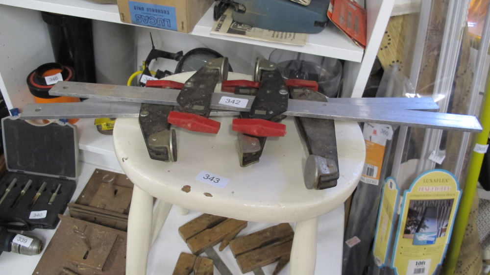 Lot 342: Carpenters clamps