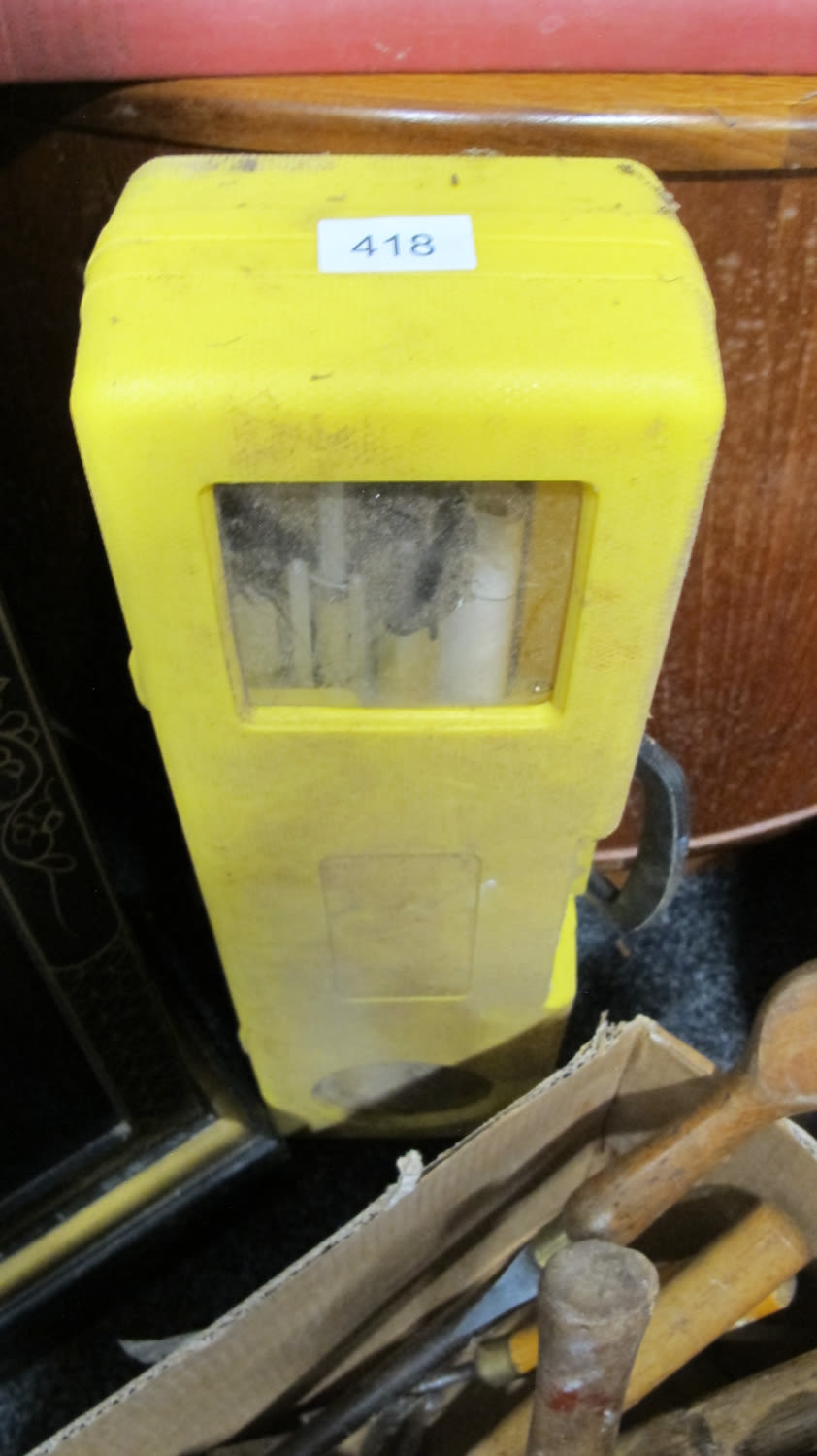 Lot 418: laser leval tool
