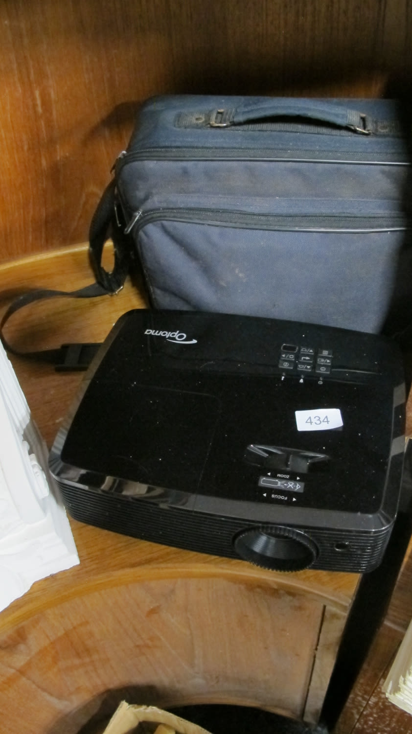 Lot 434: Optoma Projector