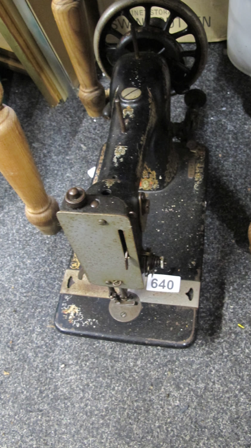Lot 640: Vintage sewing machine