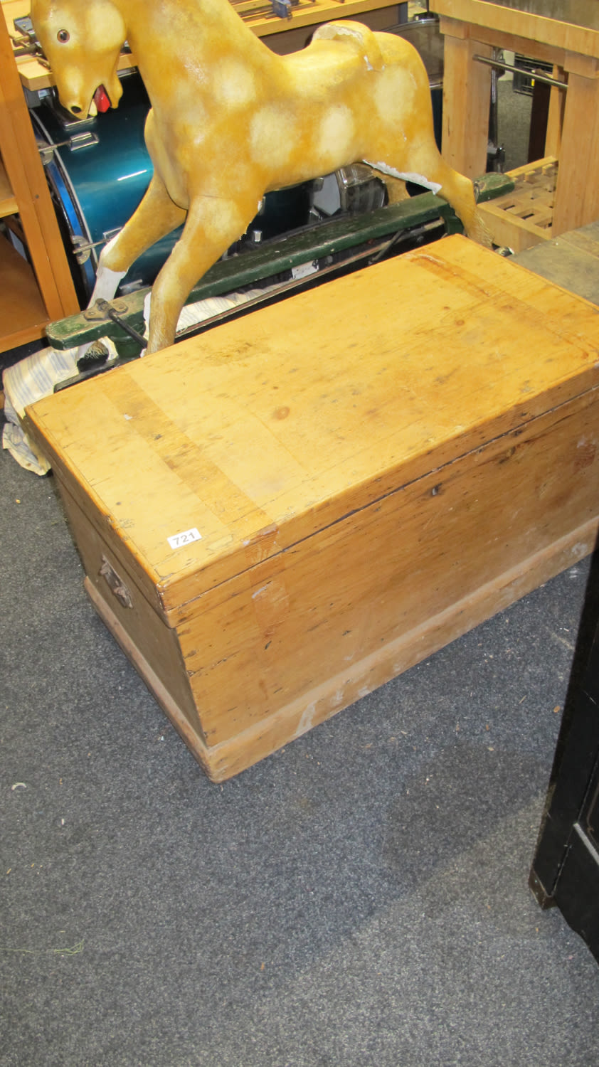 Lot 721: Super nice pitch pine carpenters chest with internal...