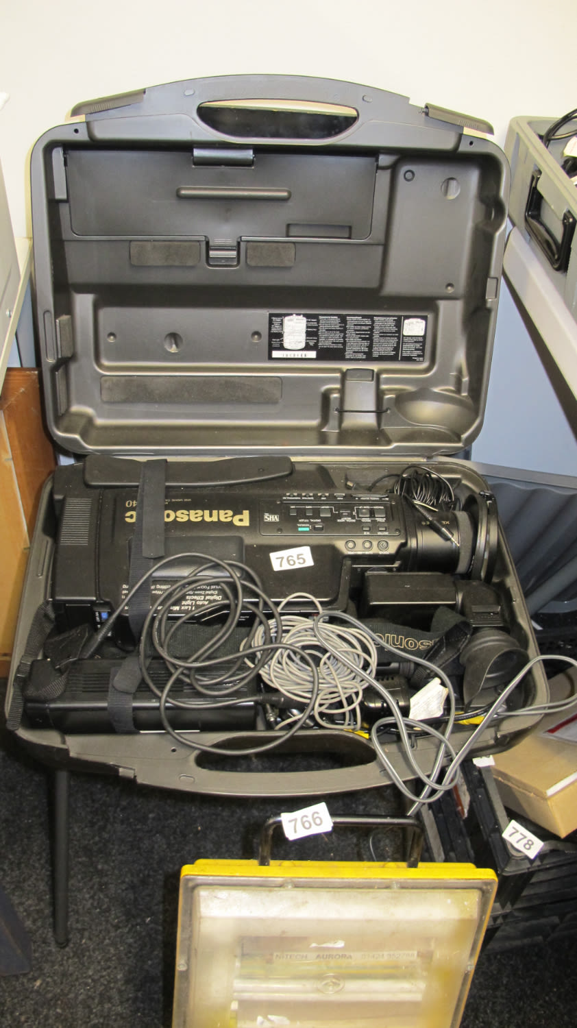 Lot 765: Panasonic M10 full size VHS camcorder