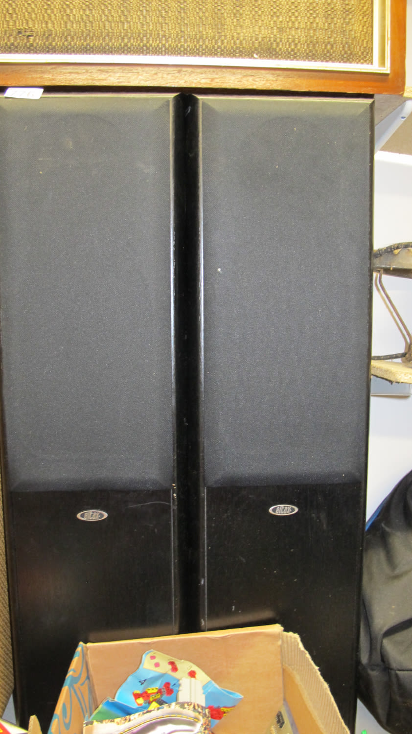 Lot 776: Eltax speakers