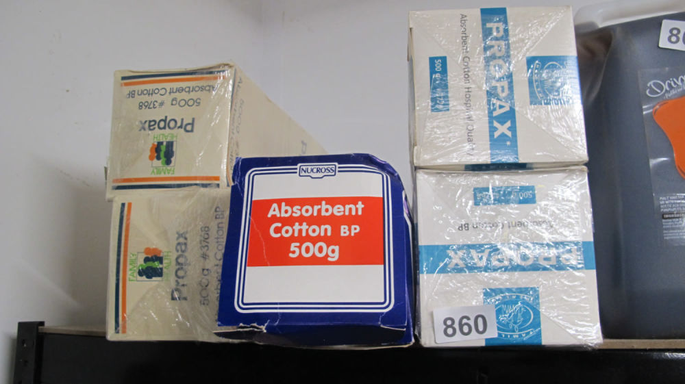 Lot 860: Cotton wool