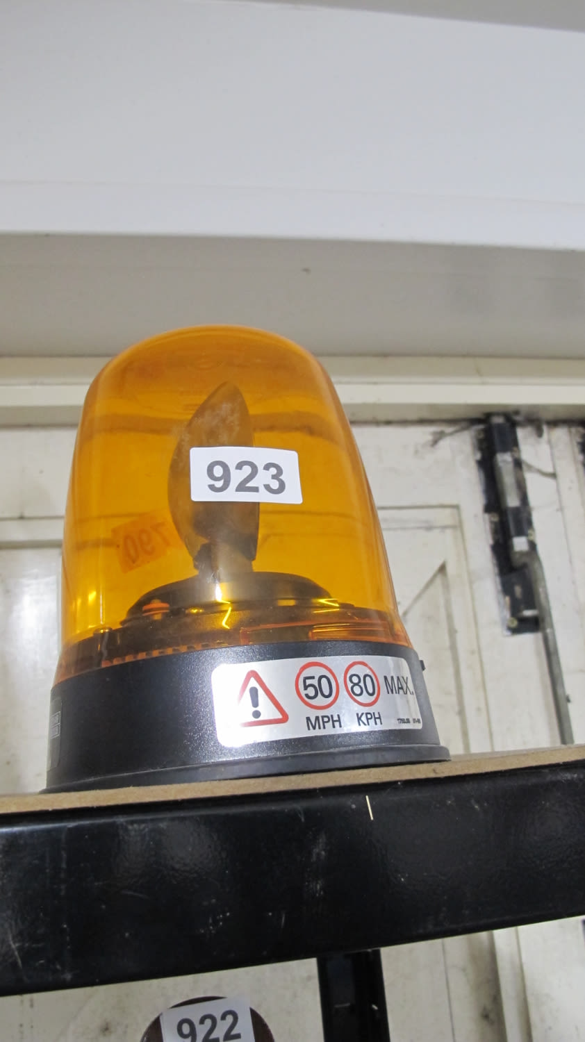 Lot 923: Warning beacon
