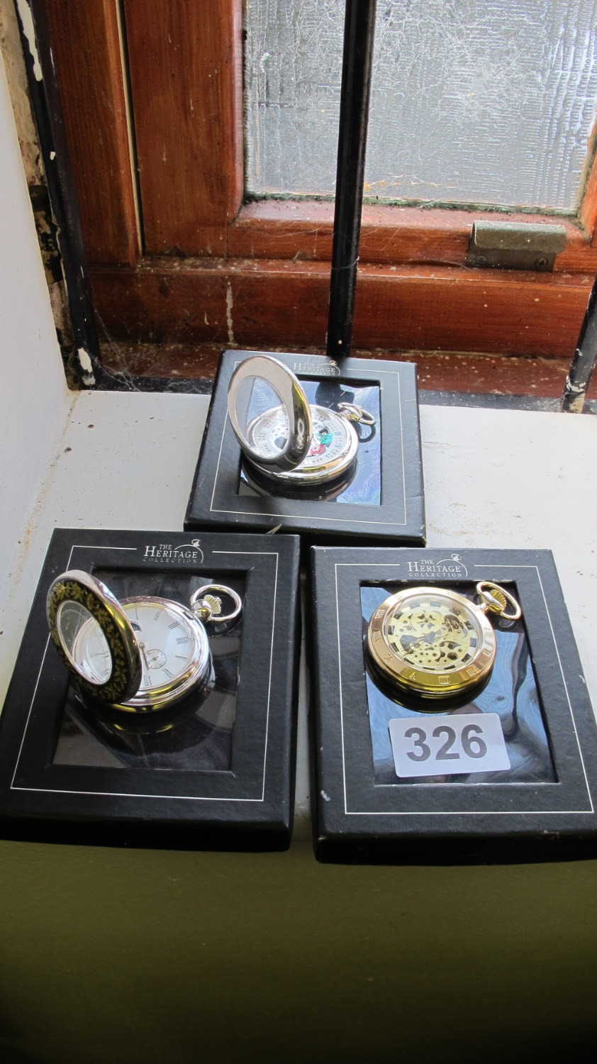 Lot 326: 3 modern pocket watches 