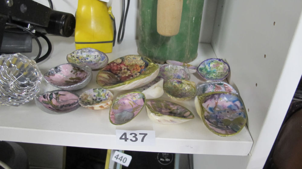 Lot 437: Hand painted sea shells