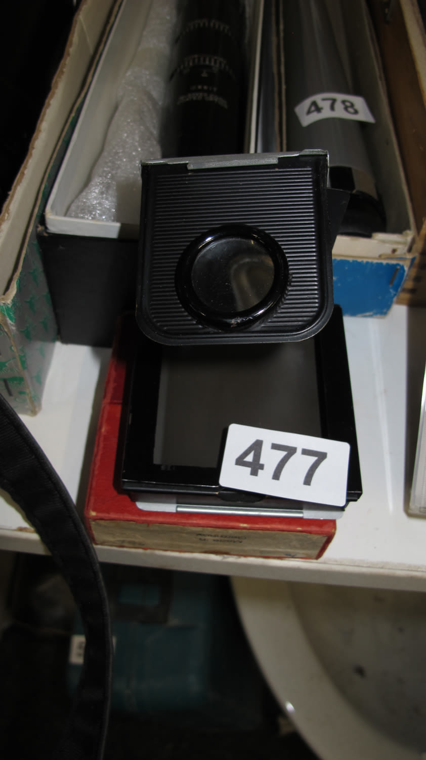 Lot 477: slide viewer