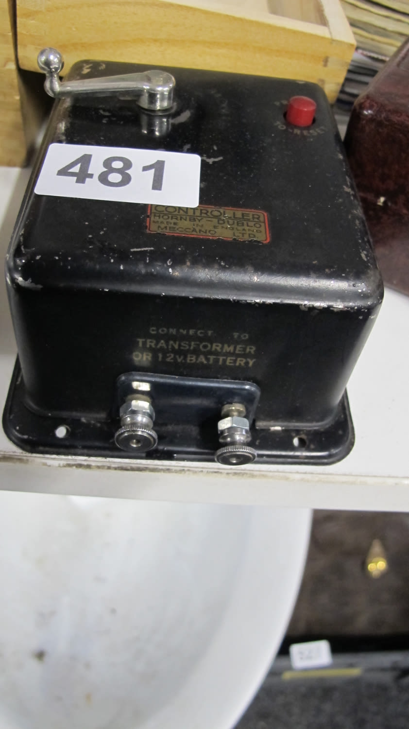 Lot 481: Hornby controller