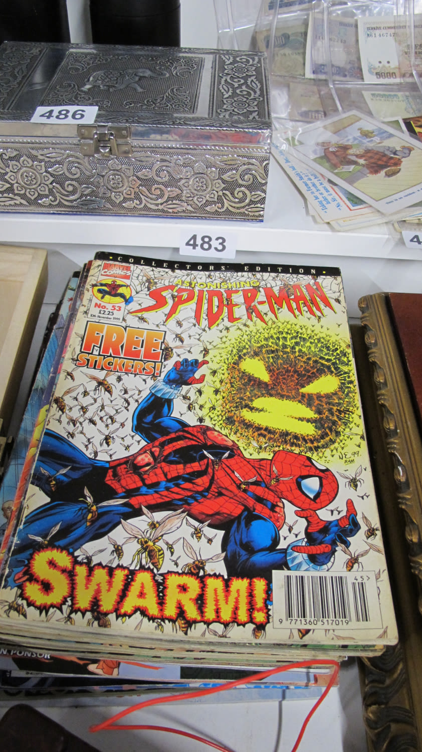 Lot 483: Comics