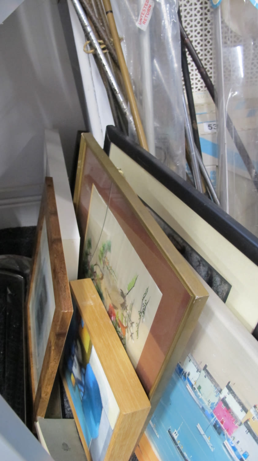 Lot 529: Qty of pictures