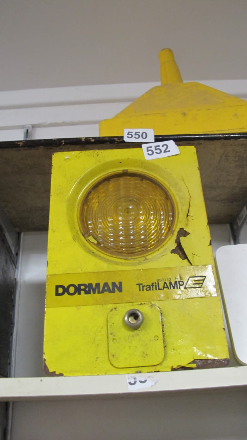 Lot 552: Warning light