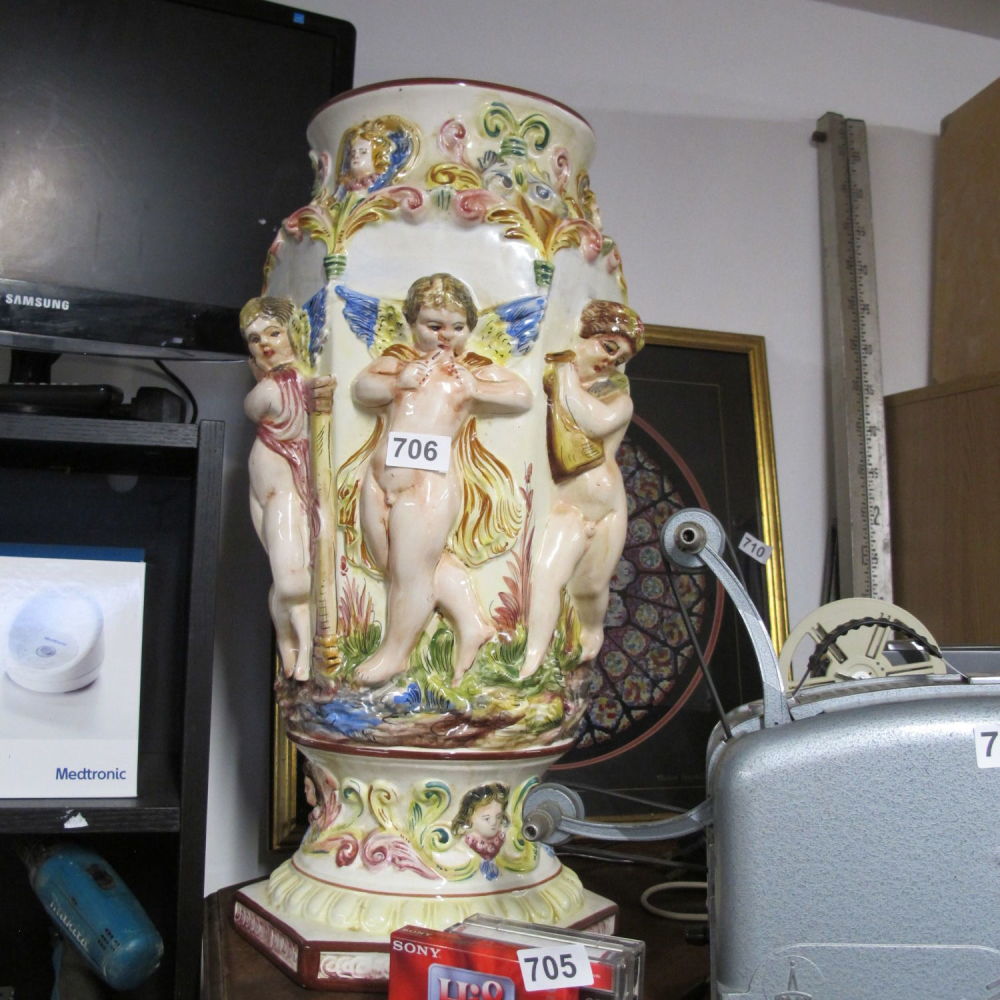 Lot 706: Majolica vase
