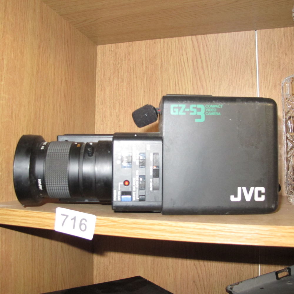 Lot 716: JVC video camera