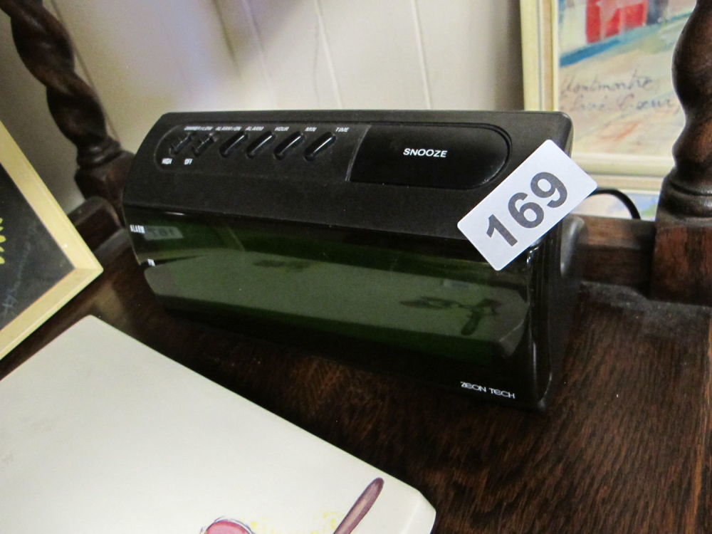 Lot 169: Xeon tech large number LED Radio clock alarm