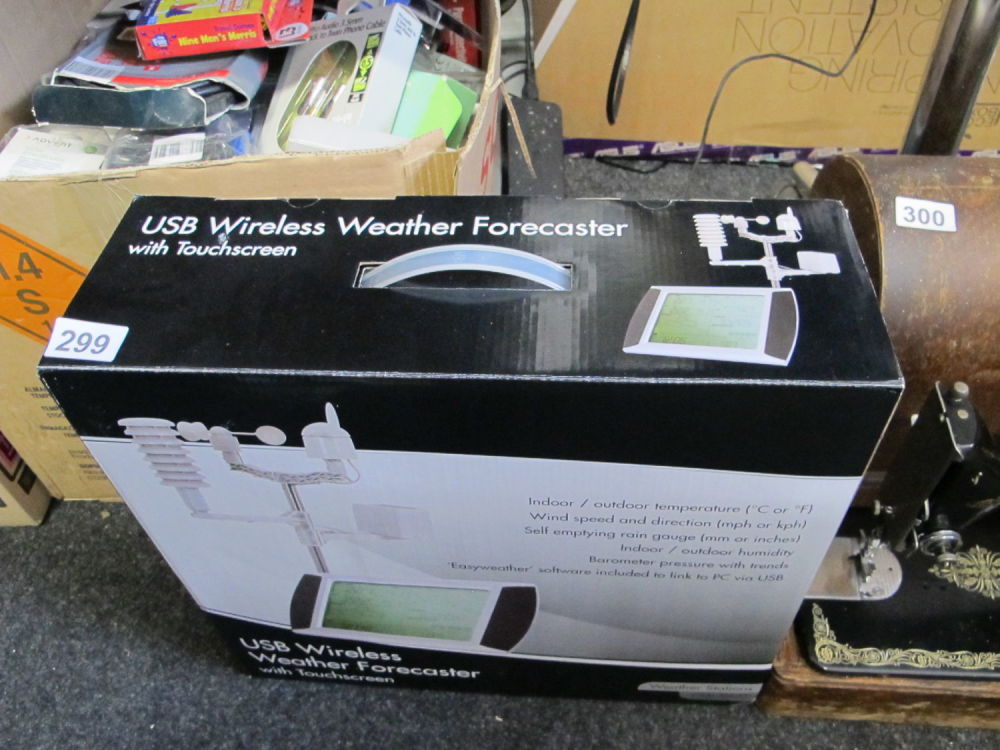 Lot 299: USB wireless weather forecaster station