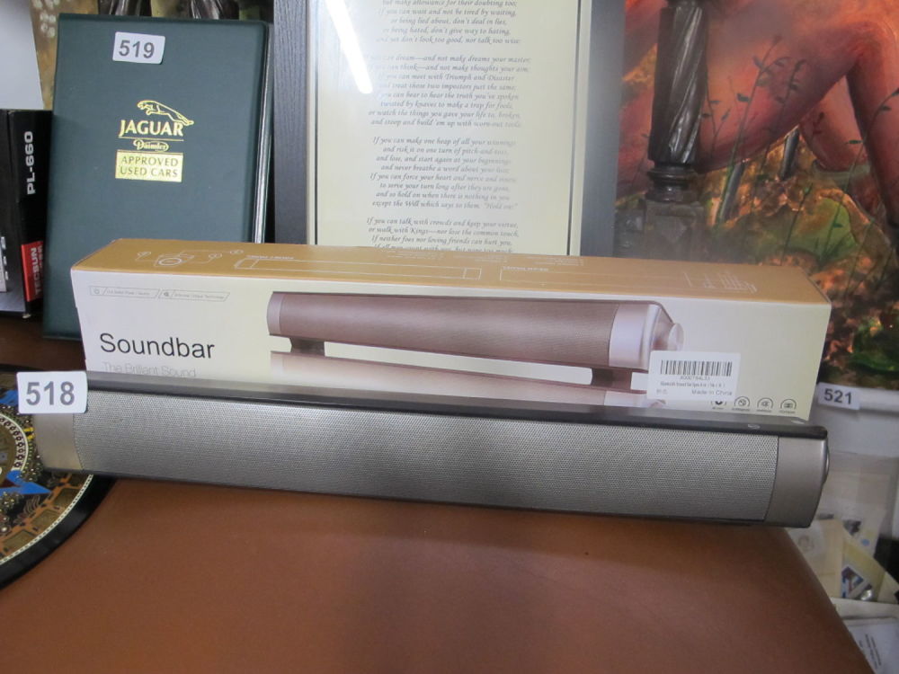 Lot 518: Soundbar
