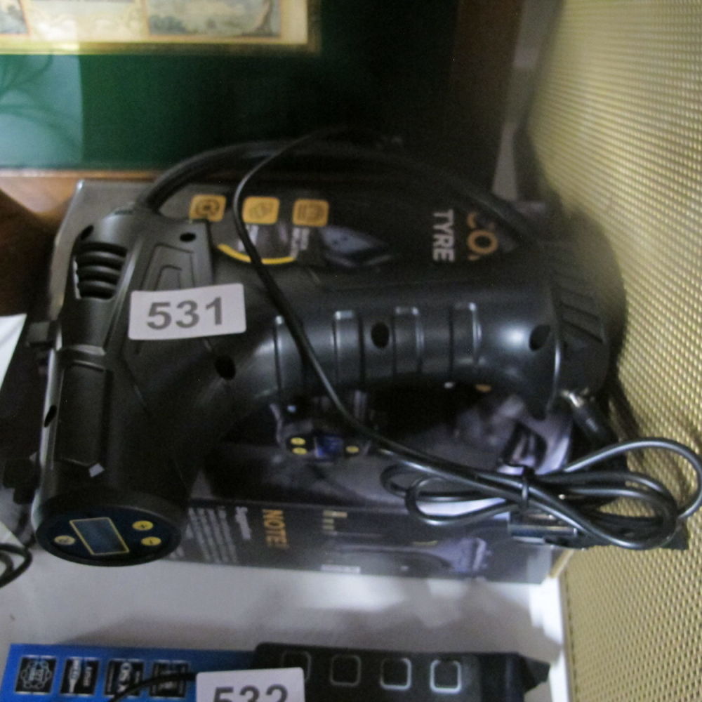 Lot 531: tyre inflator 