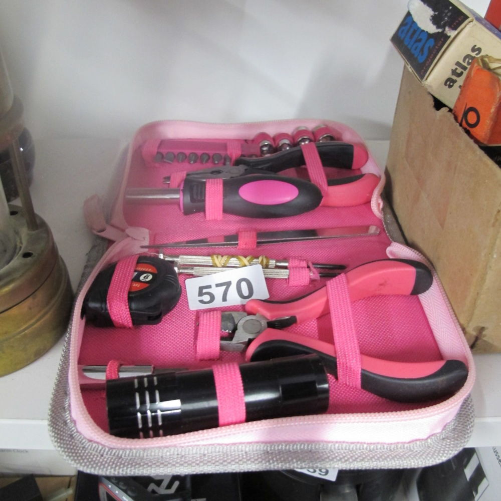 Lot 570: womans tool kit