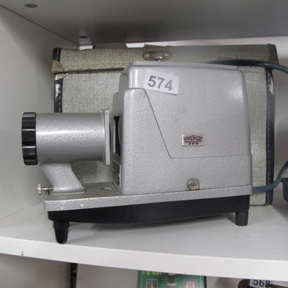 Lot 574: Prinz slide projector