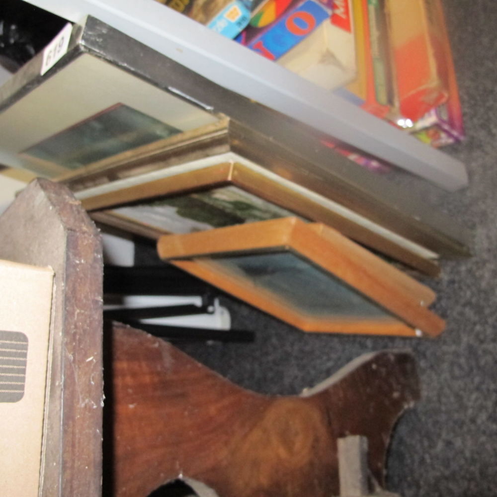 Lot 619: qty of pictures