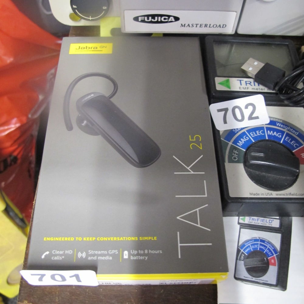 Lot 701: bluetooth headset
