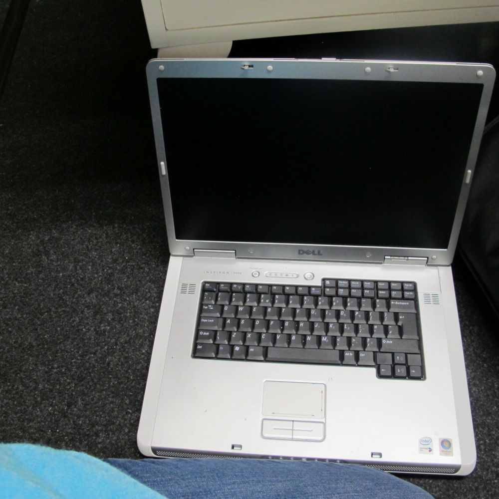 Lot 963: Dell laptop