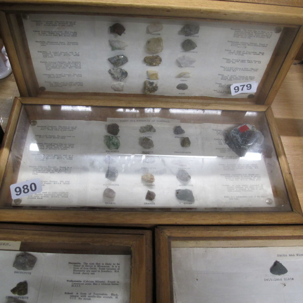 Lot 980: Mineral samples