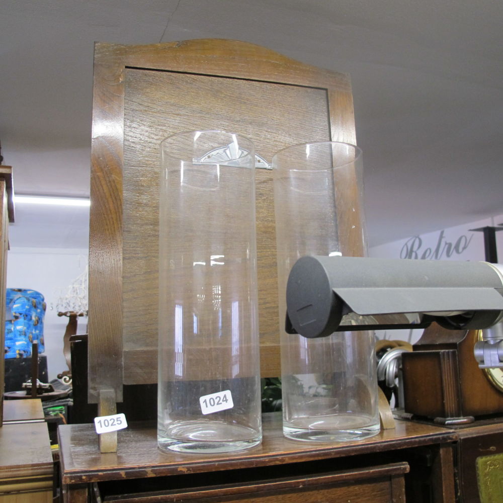 Lot 1025: Wooden fireguard