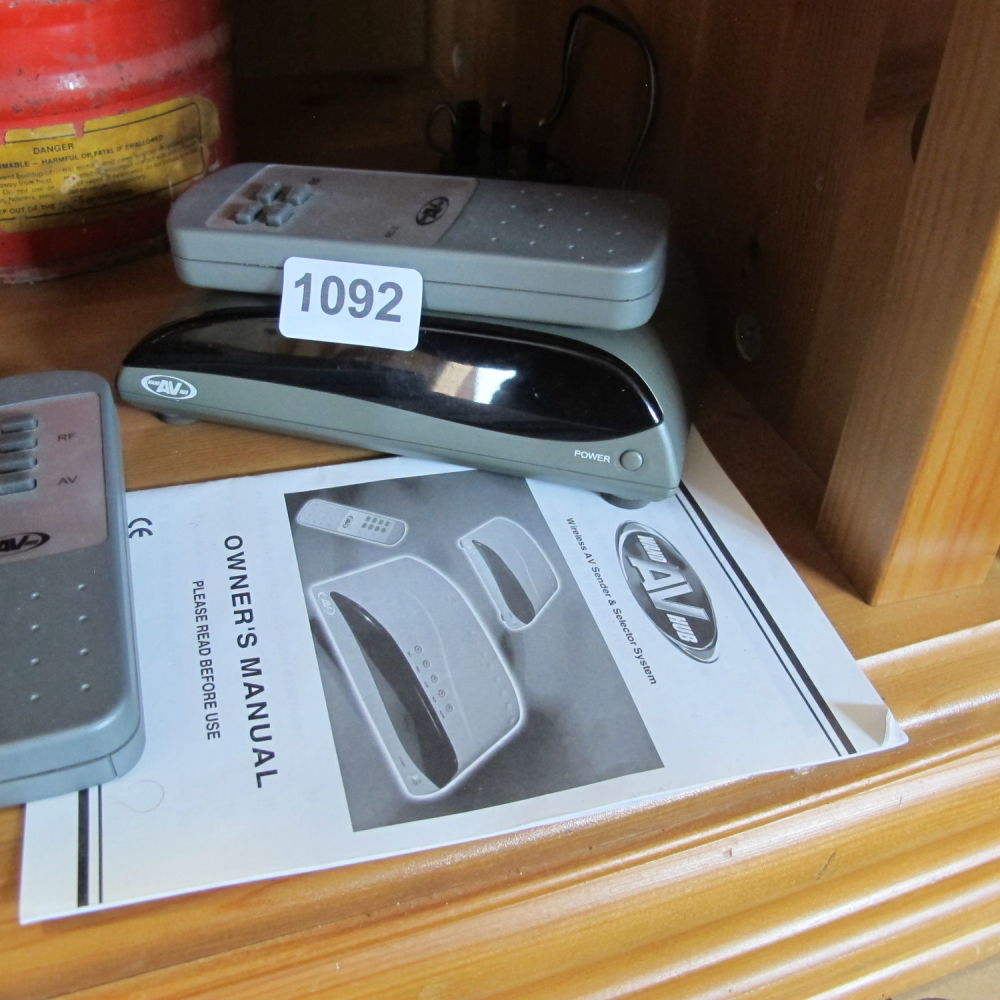 Lot 1092: Wireless AV sender