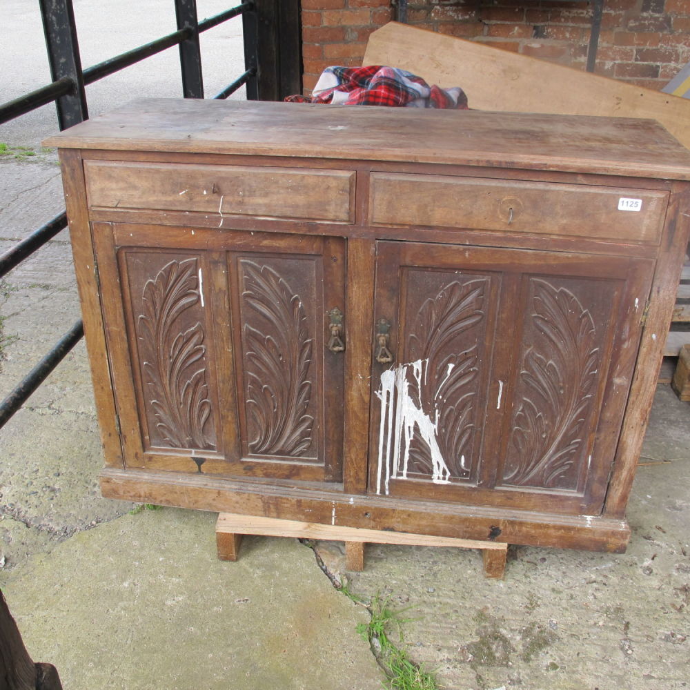 Lot 1125: Vistorian cabinet, perfect for shabby chic'ing