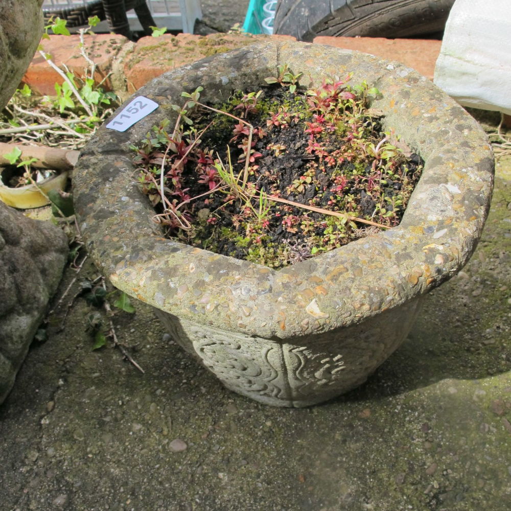 Lot 1152: Stone planter