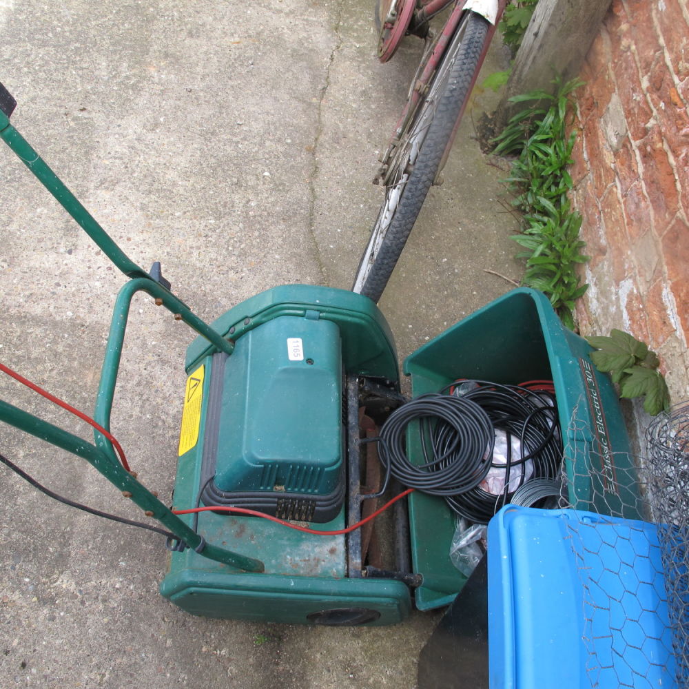 Lot 1165: Lawnmower