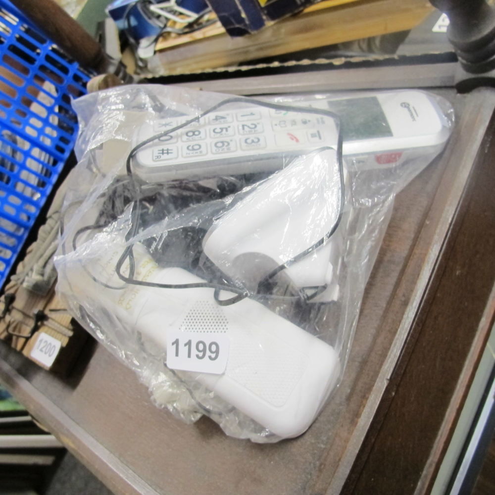 Lot 1199: Big button cordless phone