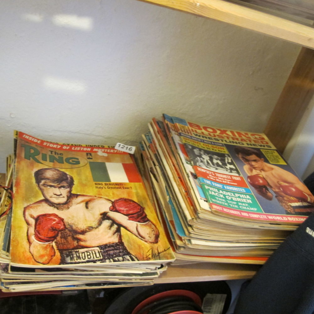 Lot 1216: Vintage boxing magazines