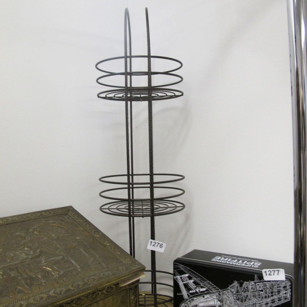 Lot 1276: Pan rack