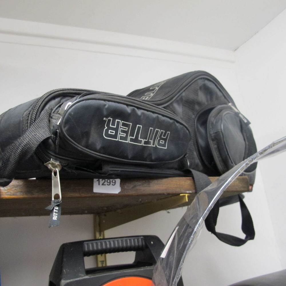 Lot 1299: Musical instrument bag