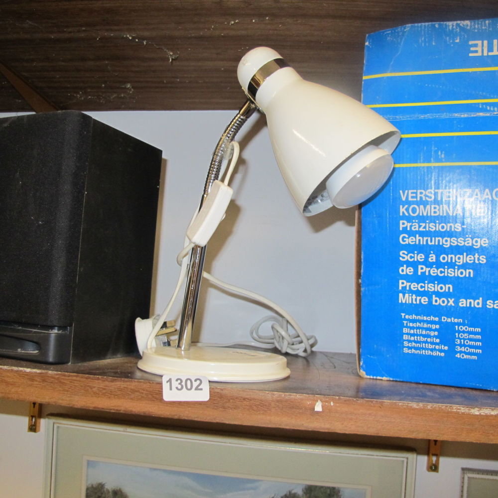 Lot 1302: Desk lamp