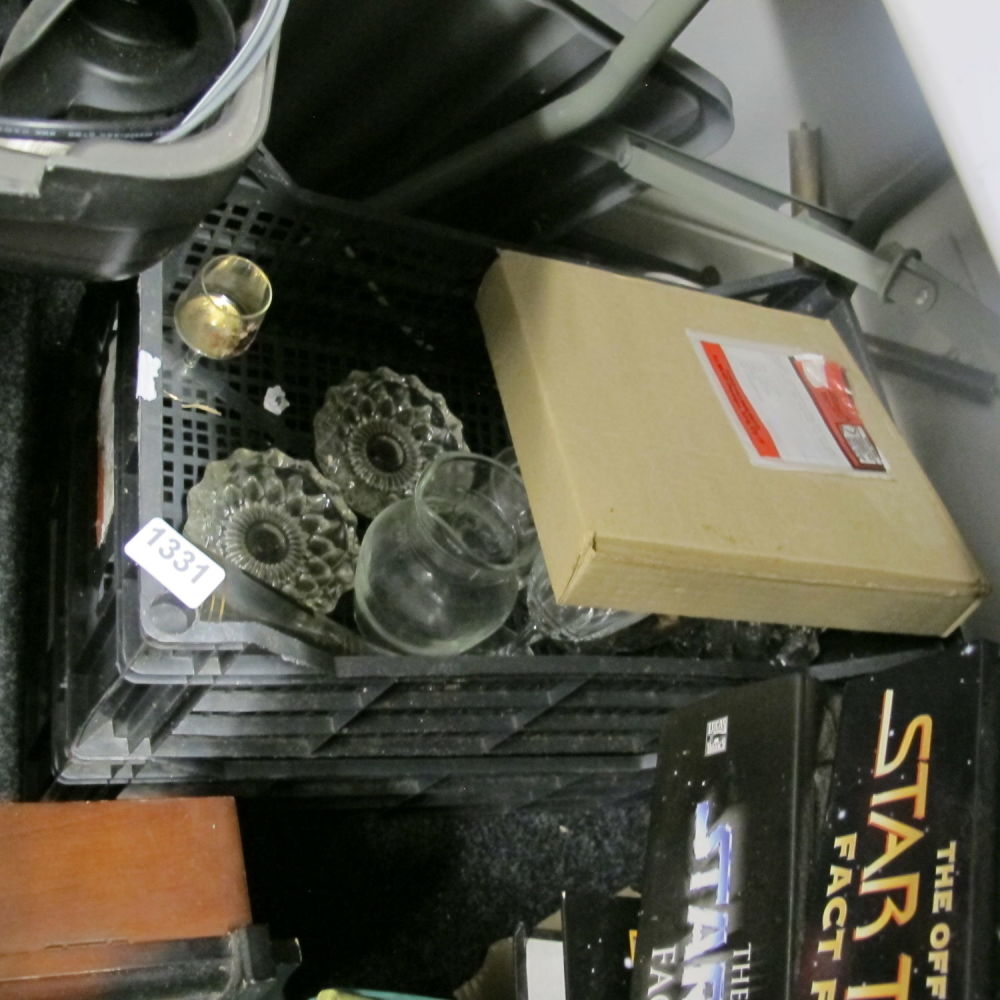 Lot 1331: Box of misc.