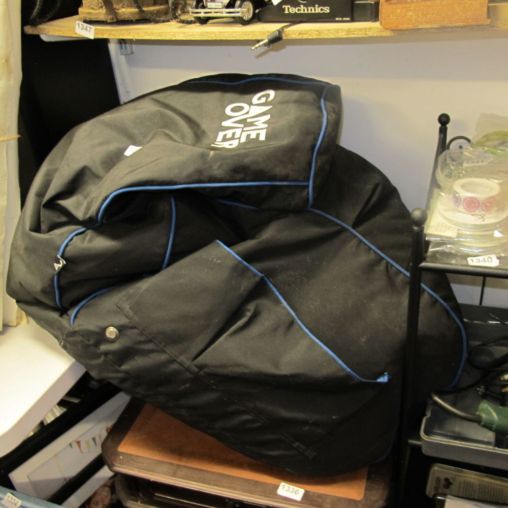 Lot 1337: Gaming beanbag