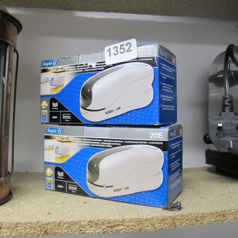 Lot 1352: 2 electric staplers