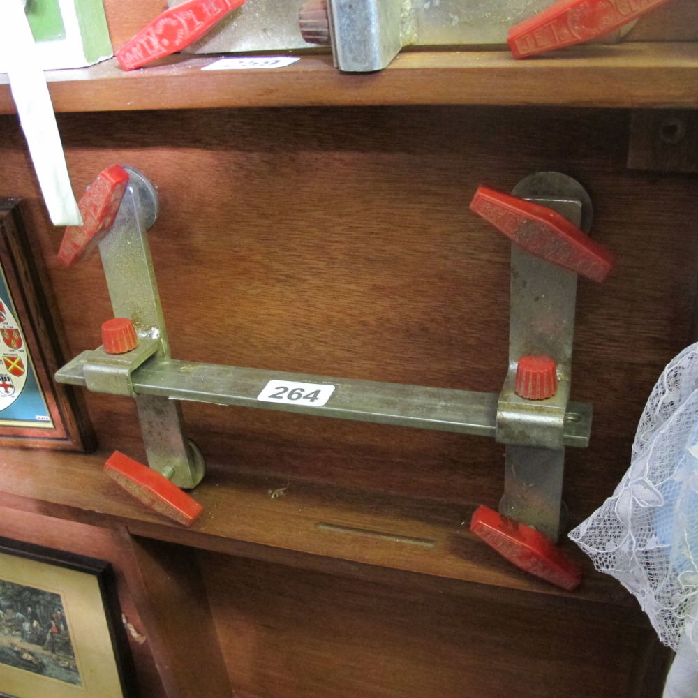 Lot 264: carpenters specialist clamps