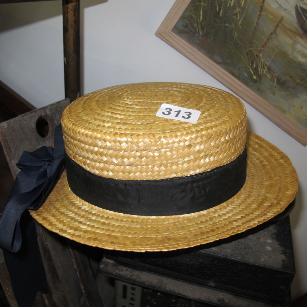 Lot 313: Ladies straw boater hat