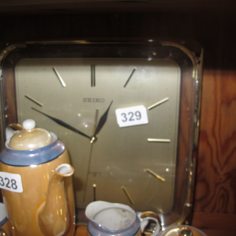 Lot 329: A large Seiko ornamental wall clock 