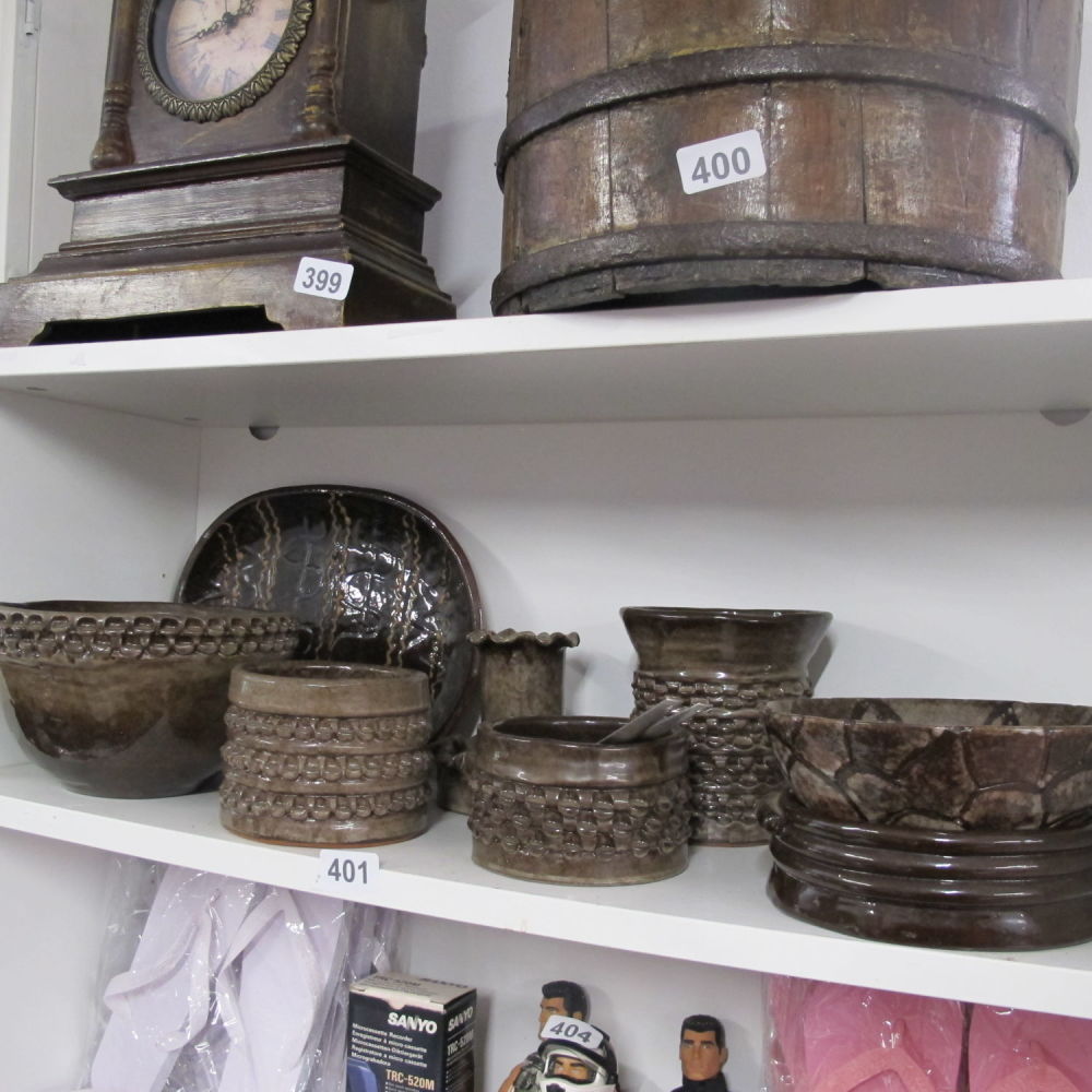 Lot 401: a collection of studio pottery