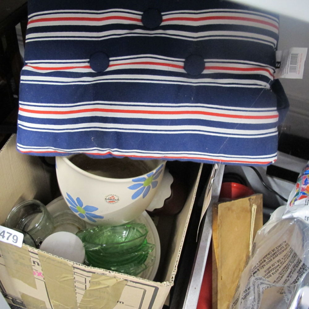 Lot 479: box of misc 
