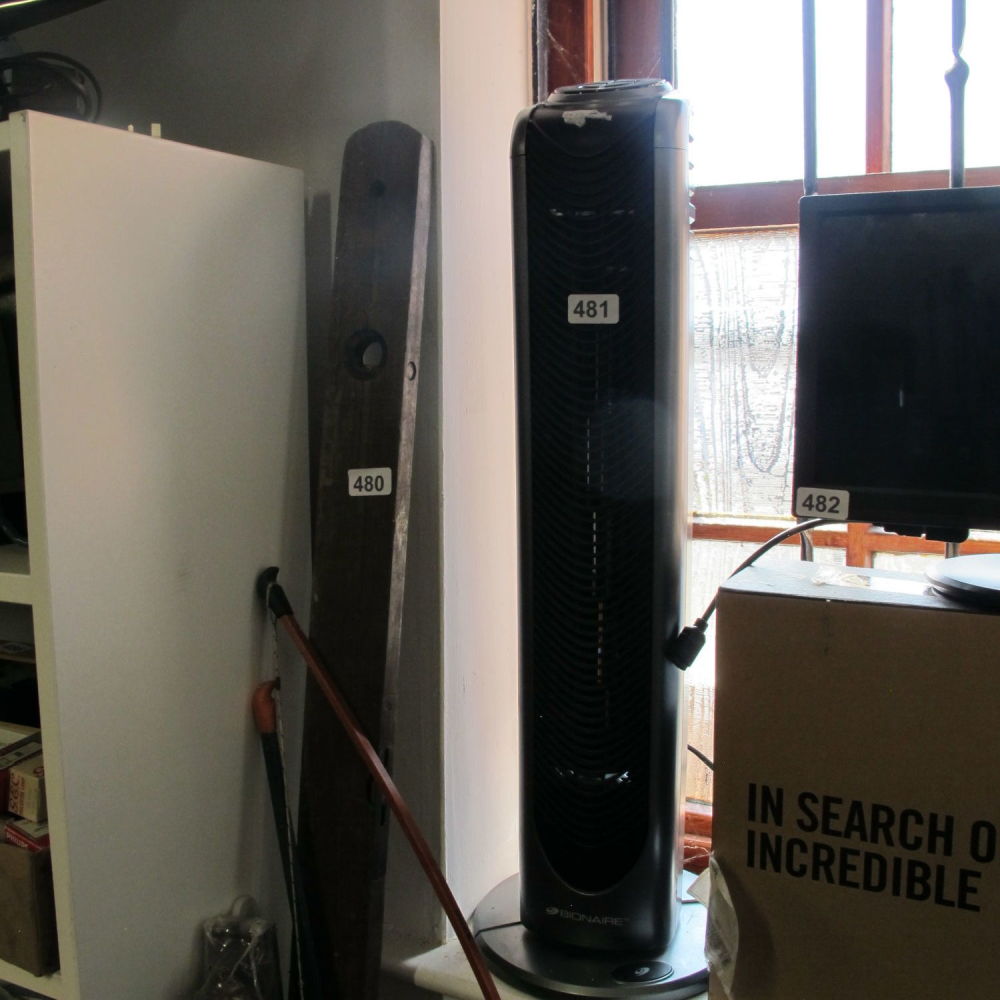 Lot 481: oscillating floor standing fan