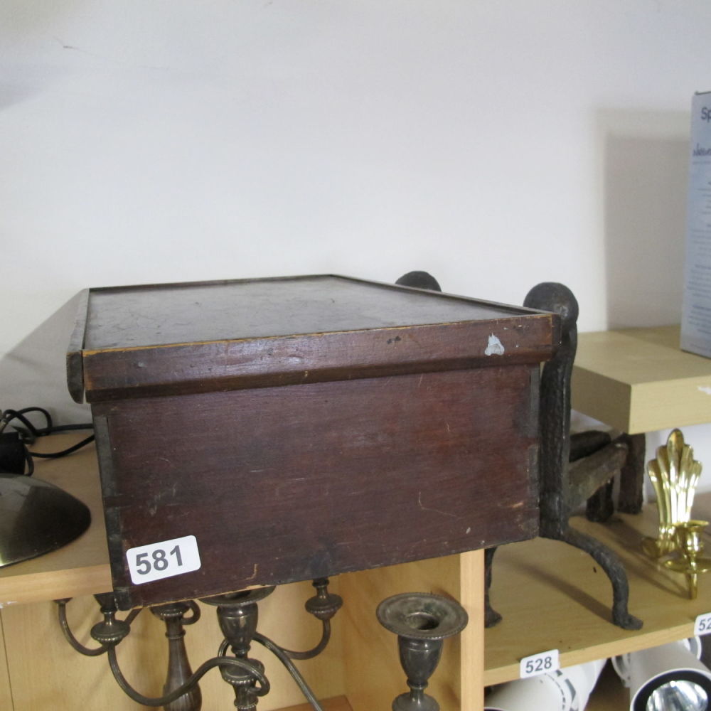 Lot 581: Large wooden storage / keepsake box